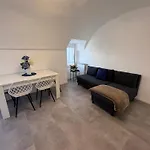 La Casa Di Carlotta